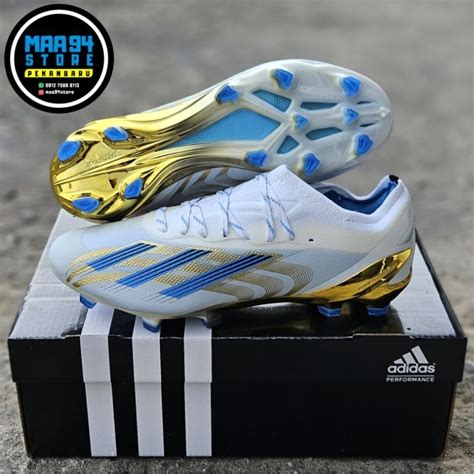 harga sepatu bola messi
